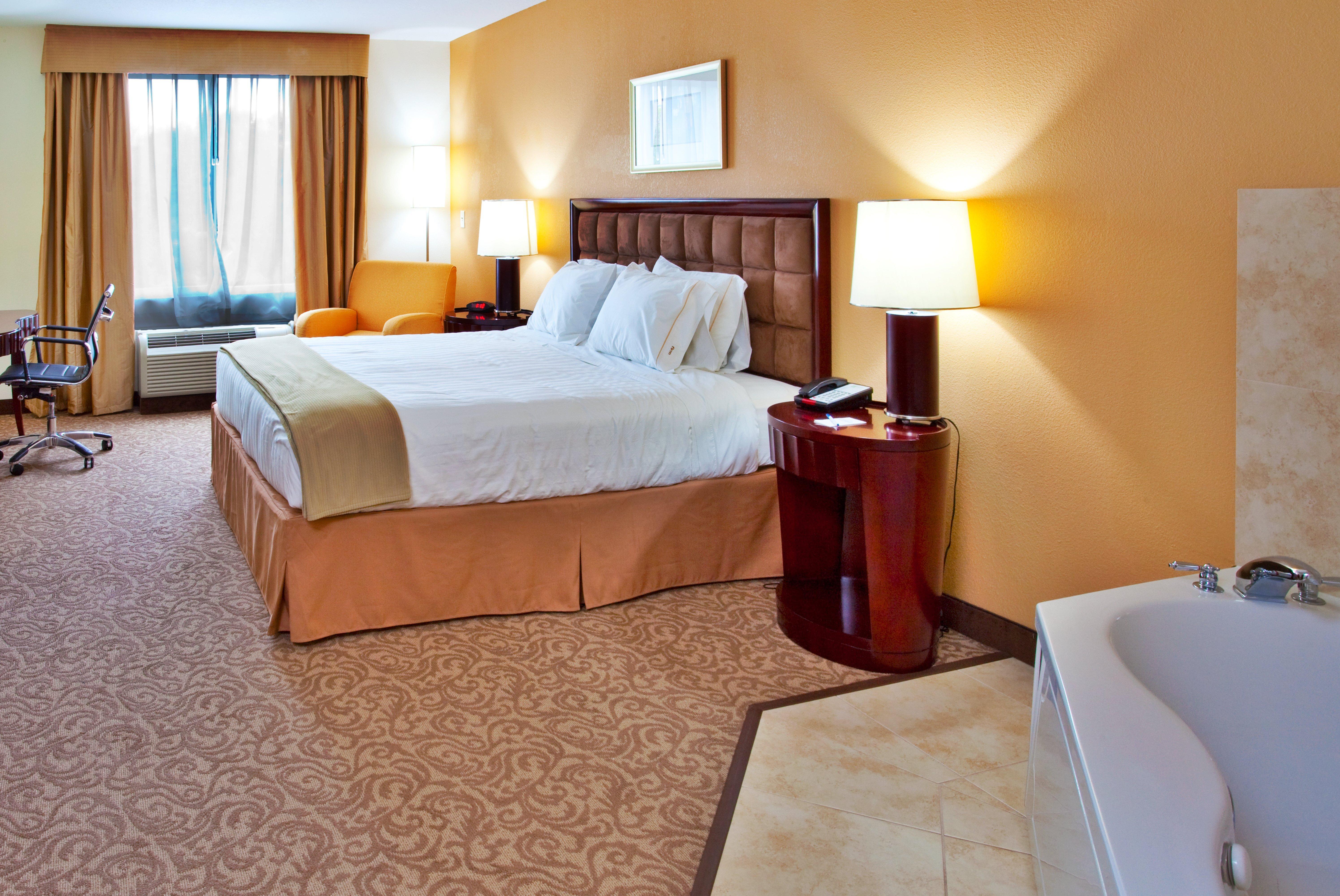 Holiday Inn Express Hotel & Suites Brooksville-I-75 By Ihg Ridge Manor Exterior foto