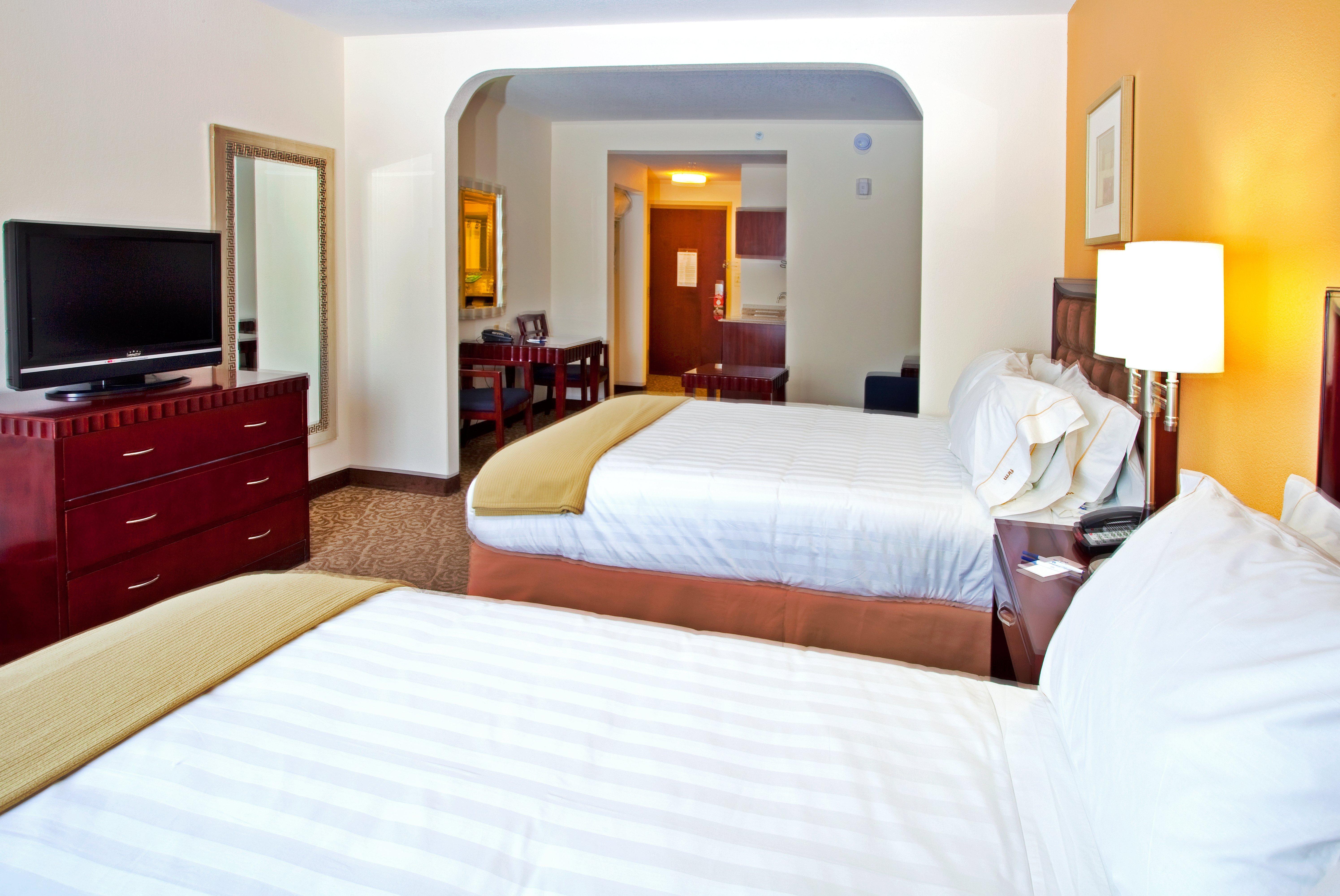 Holiday Inn Express Hotel & Suites Brooksville-I-75 By Ihg Ridge Manor Exterior foto