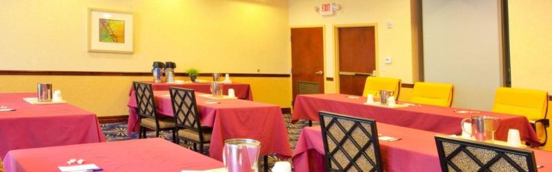 Holiday Inn Express Hotel & Suites Brooksville-I-75 By Ihg Ridge Manor Exterior foto